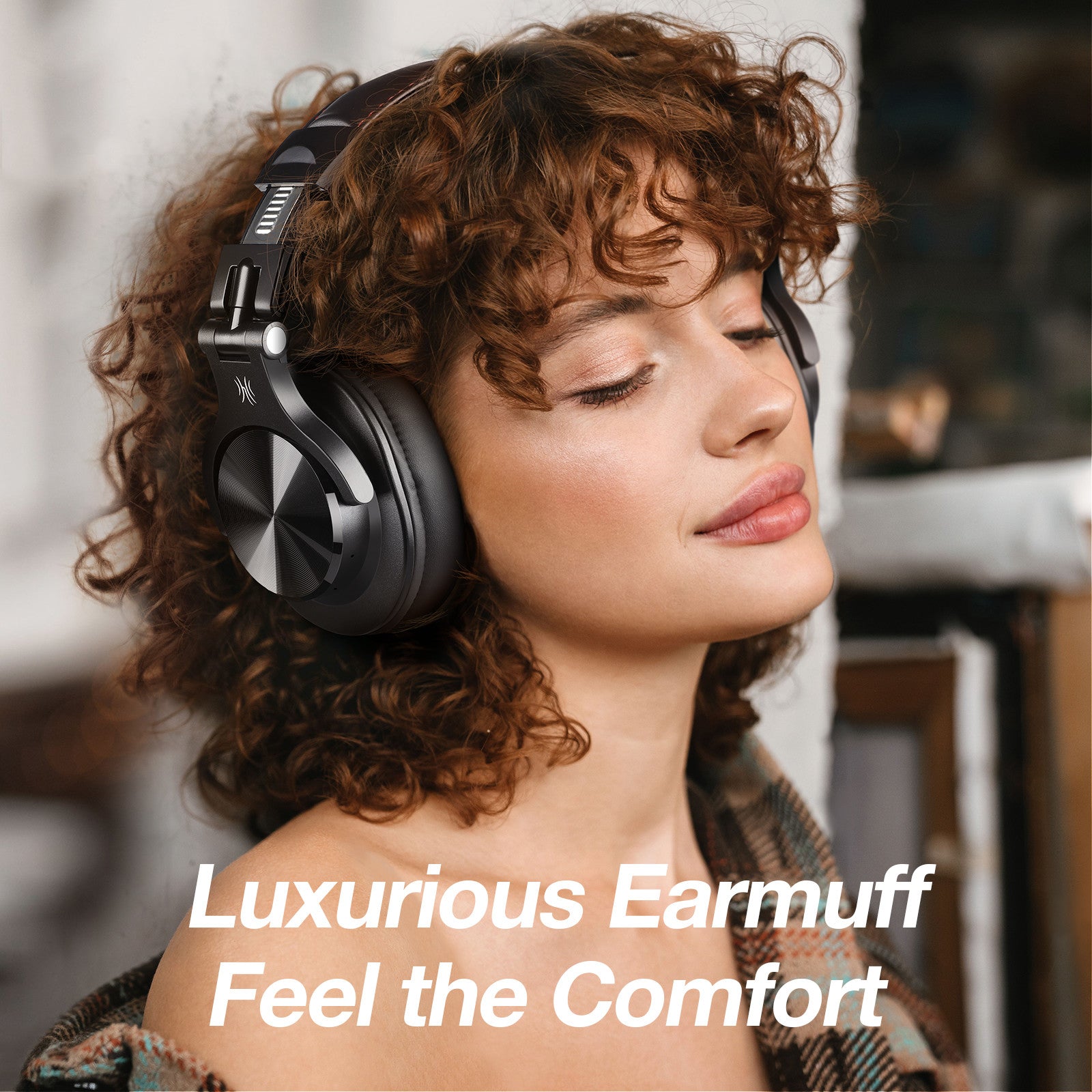OneOdio A70 - Auriculares Bluetooth sobre la oreja para mujeres y niñas,  auriculares de DJ rosados, auriculares de grabación inalámbricos con cable