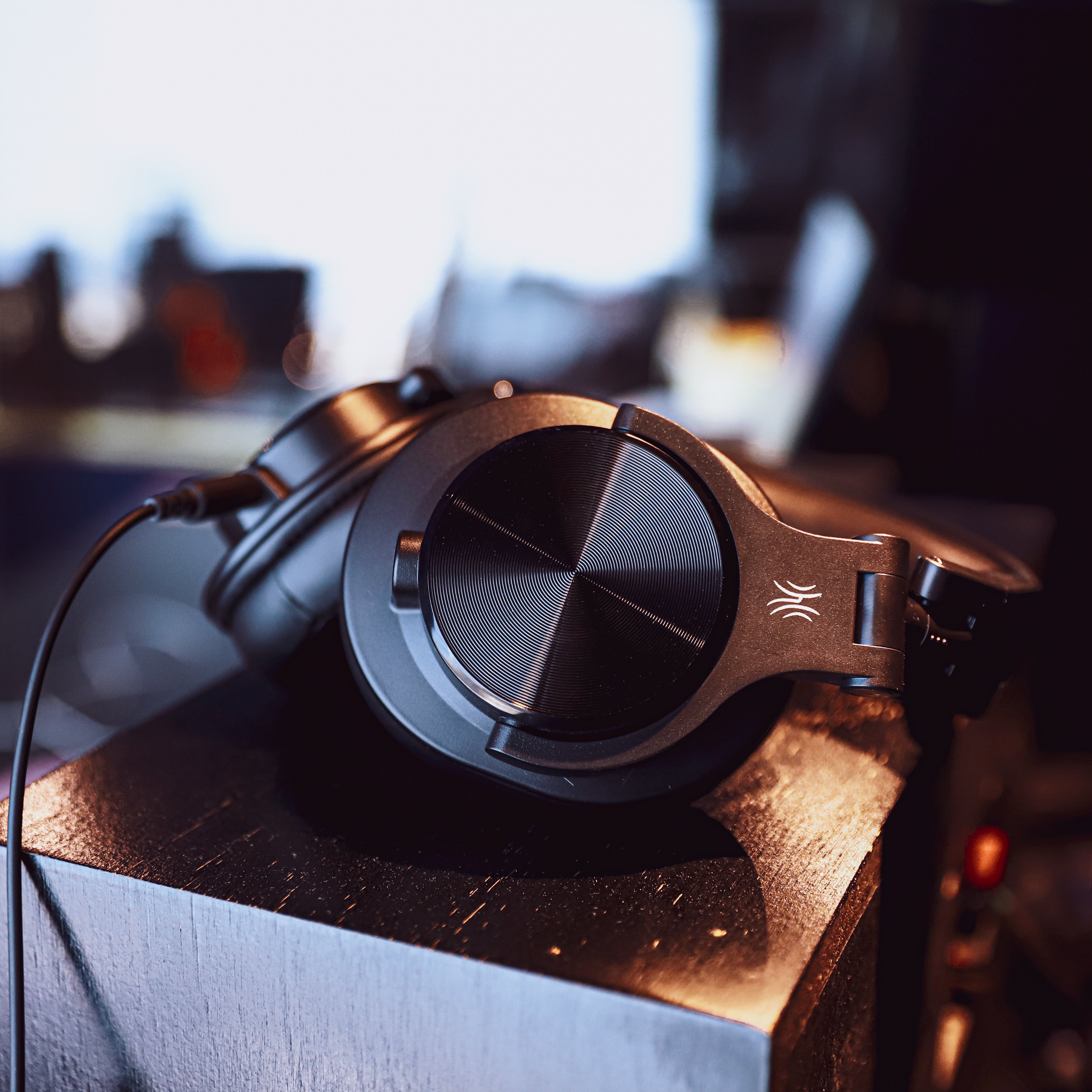 OneOdio A70 auriculares Bluetooth inalámbricos 5,2 sobre la oreja  auriculares Retro con cable profesional DJ automovilismo grabación de  estudio – Los mejores productos en la tienda online Joom Geek
